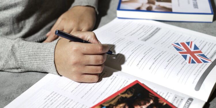 IELTS vs TOEFL vs TOEIC: Which English Test Is Right for You?