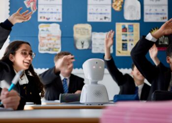 Automation Anxiety: Will Robots Replace Teachers?